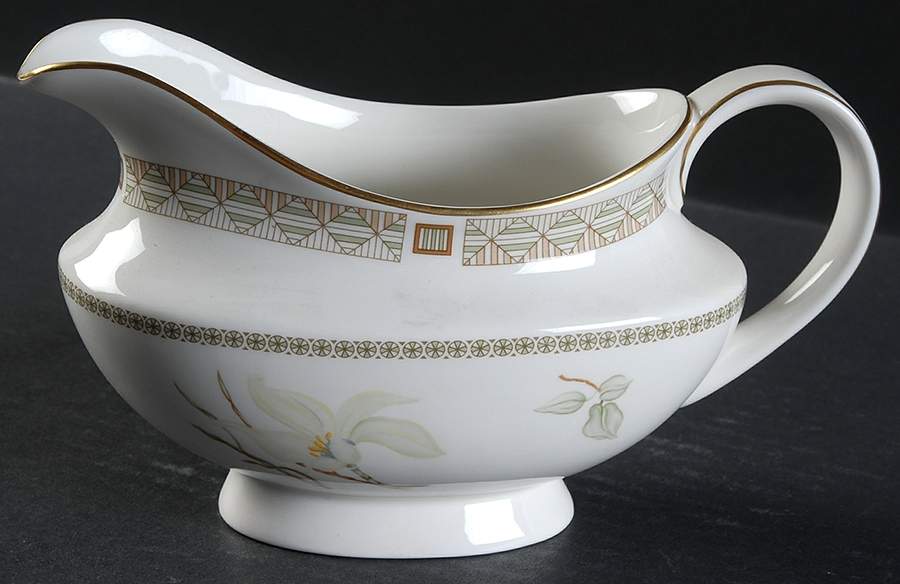 White Nile Gravy Boat by Royal Doulton-1