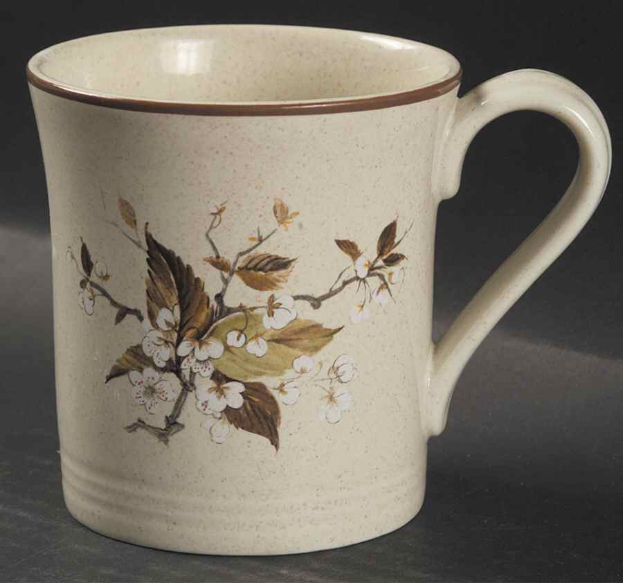 Wild Cherry Mug by Royal Doulton-1