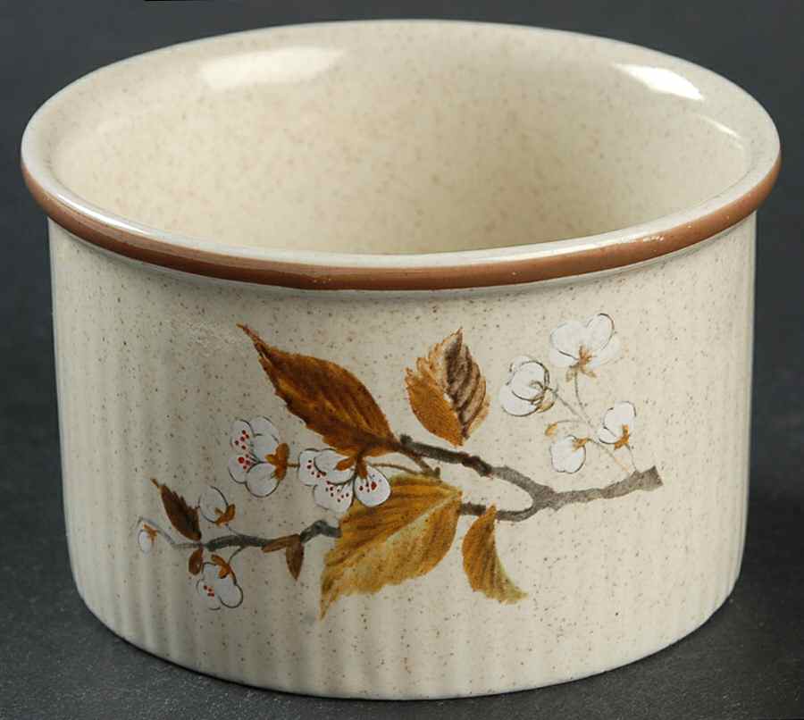 Wild Cherry Ramekin by Royal Doulton-1