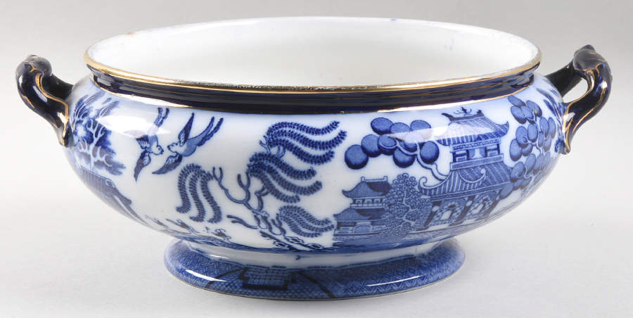 Willow (Flow Blue) Round Vegetable No Lid by Royal Doulton-1