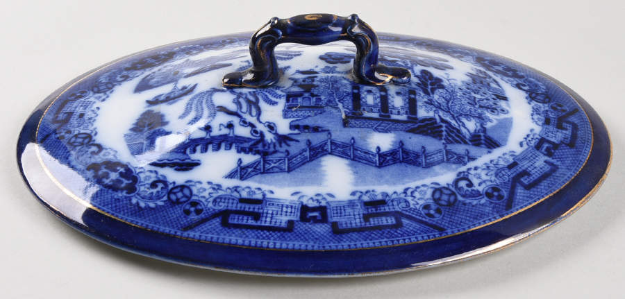 Willow (Flow Blue) Lid for Oval Vegetable by Royal Doulton-1