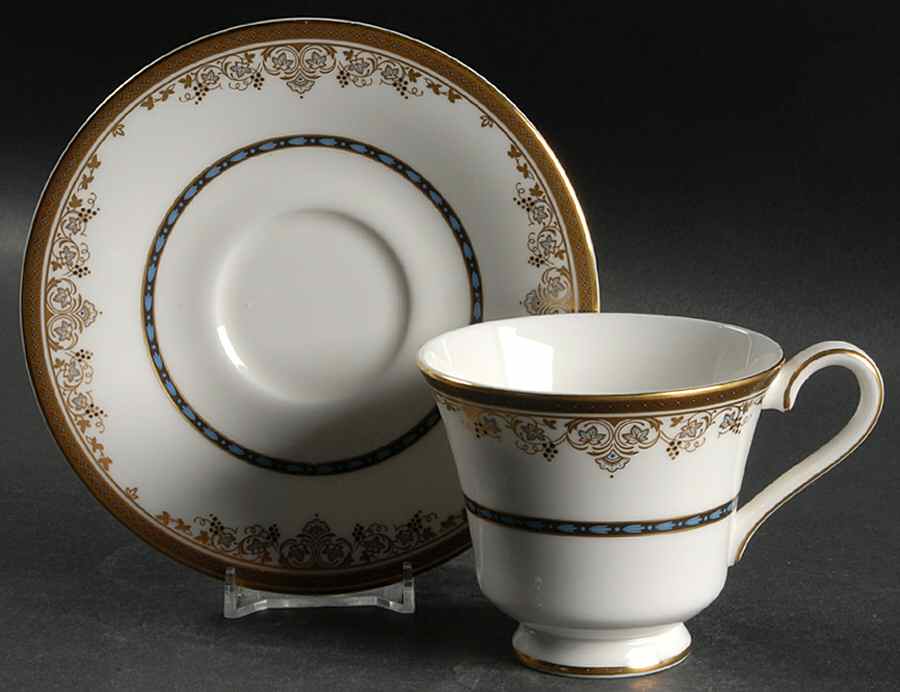 Winchester Footed Cup & Saucer Set by Royal Doulton-1