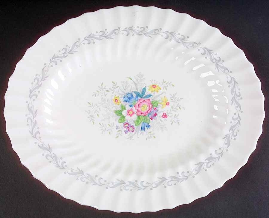 Windermere 15" Oval Serving Platter by Royal Doulton-1