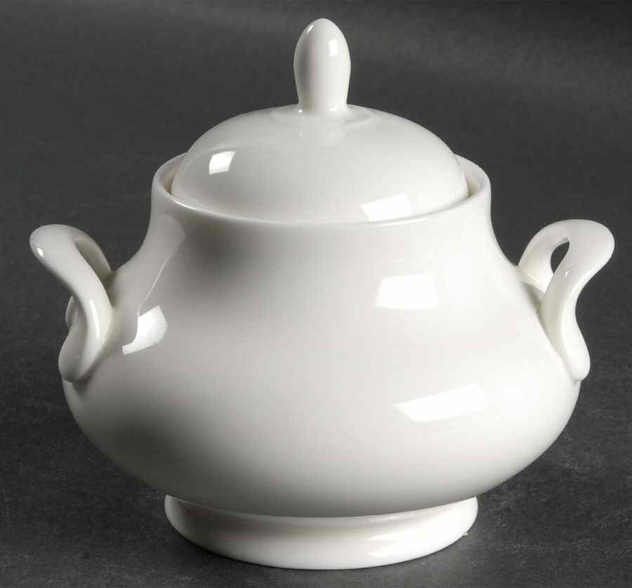 Wistful (Georgian Shape) Sugar Bowl & Lid by Royal Doulton-1