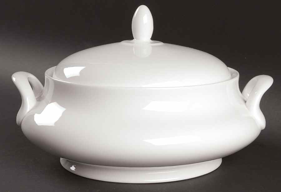 Wistful (Georgian Shape) Round Covered Vegetable by Royal Doulton-1