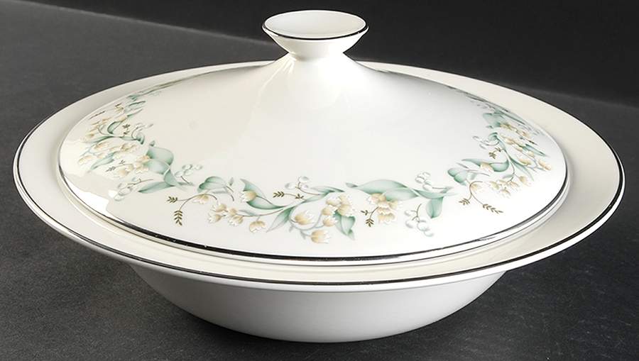 Woodland Glade Round Covered Vegetable by Royal Doulton-1