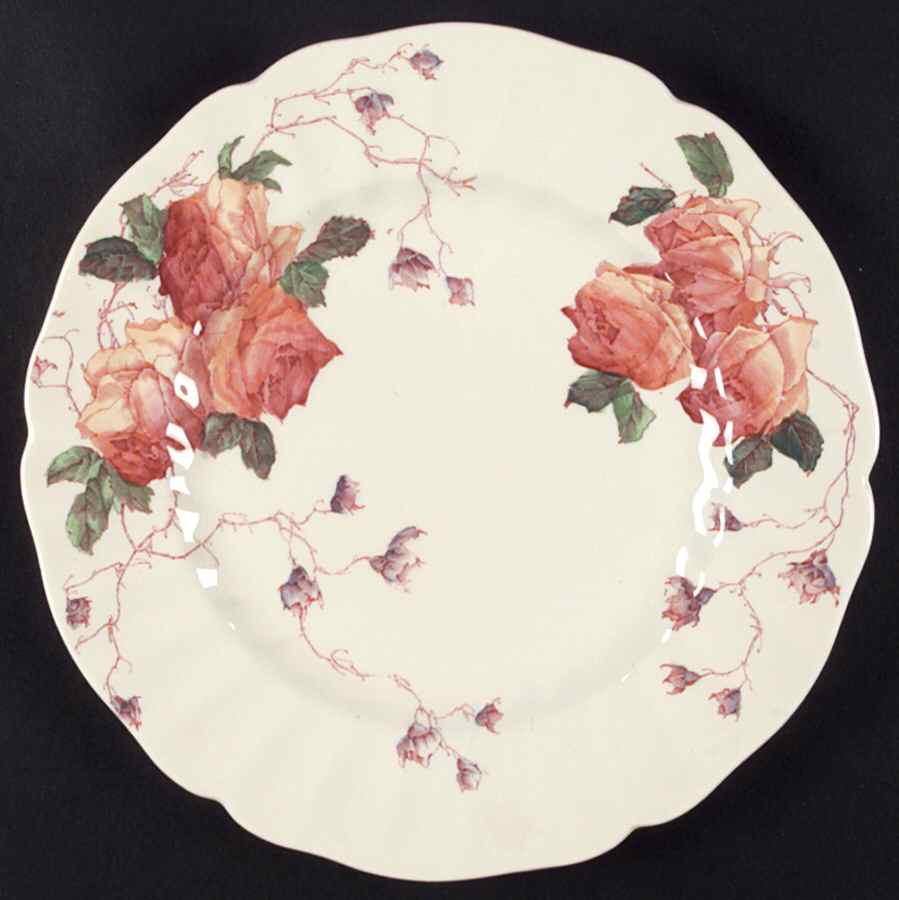 Wrenbury Dinner Plate by Royal Doulton-1