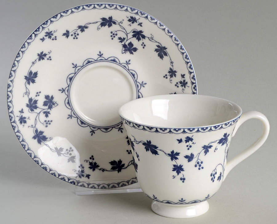 Yorktown Footed Cup & Saucer Set by Royal Doulton-1