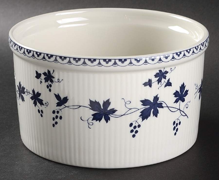Yorktown 6" Souffle by Royal Doulton-1