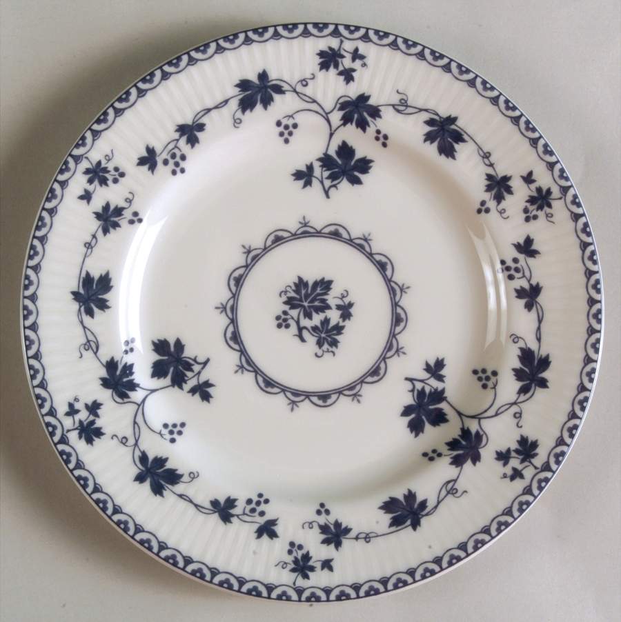 Yorktown Bread & Butter Plate by Royal Doulton-1