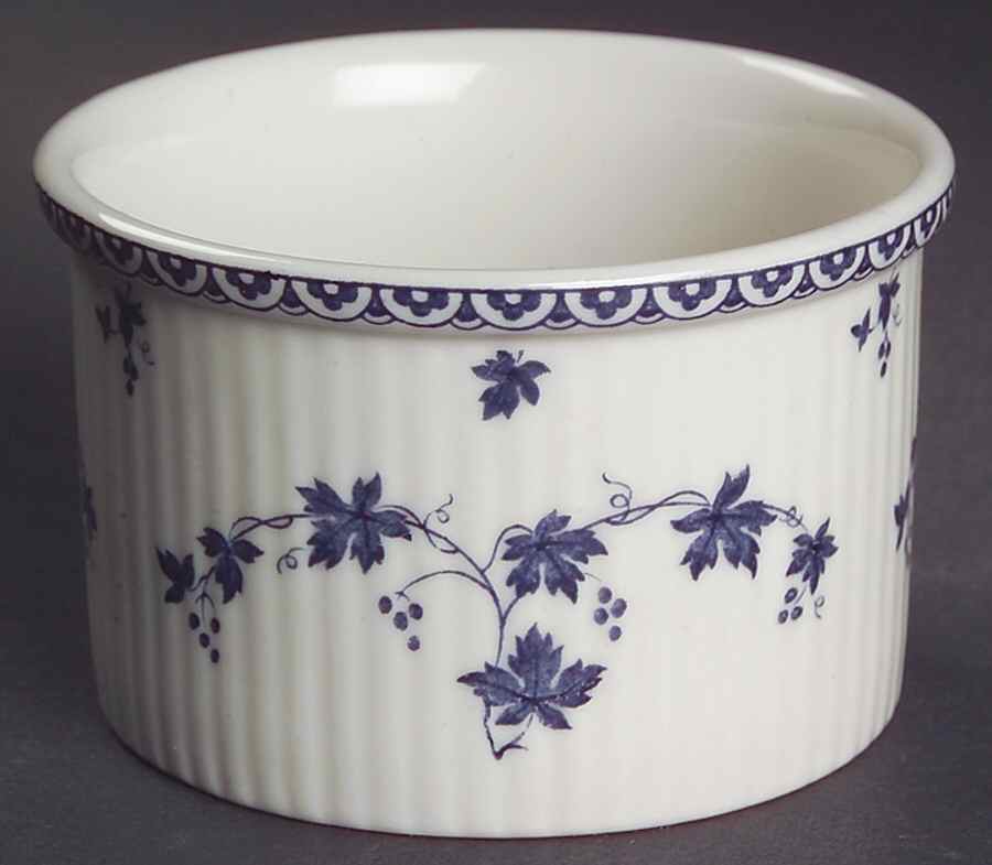 Yorktown Oven-to-Table Ramekin by Royal Doulton-1