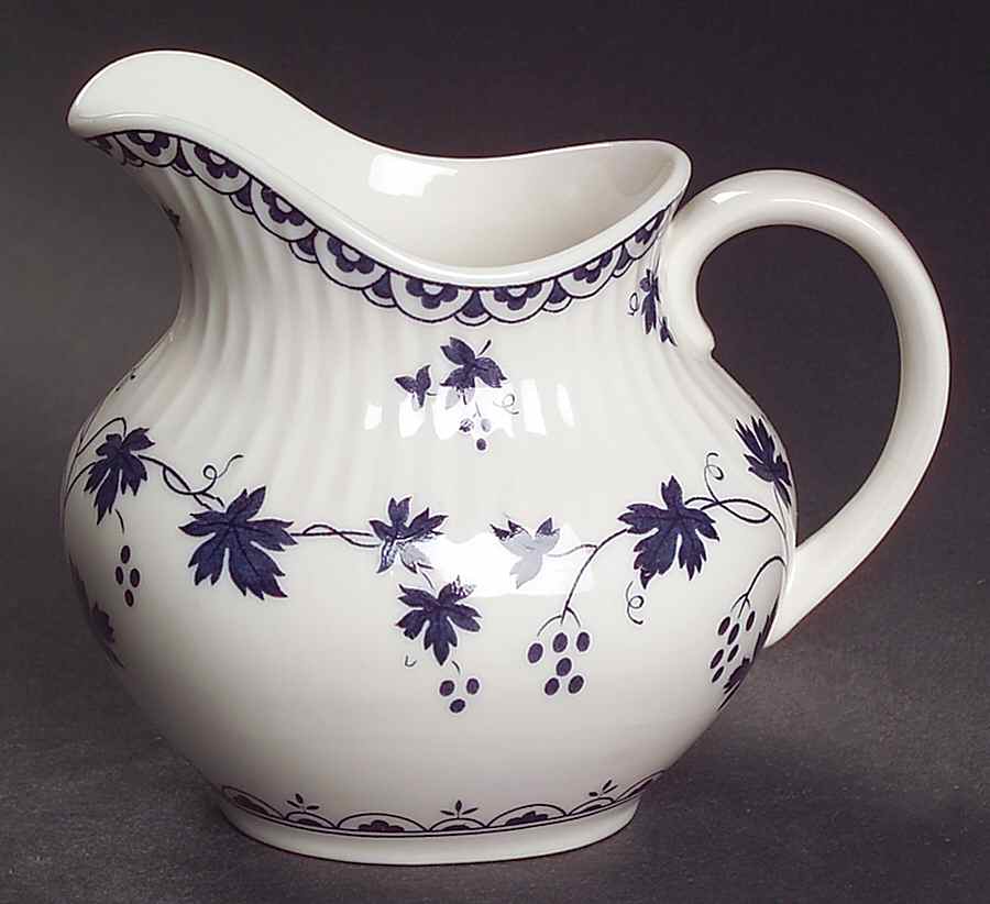Yorktown Mini Creamer by Royal Doulton-1