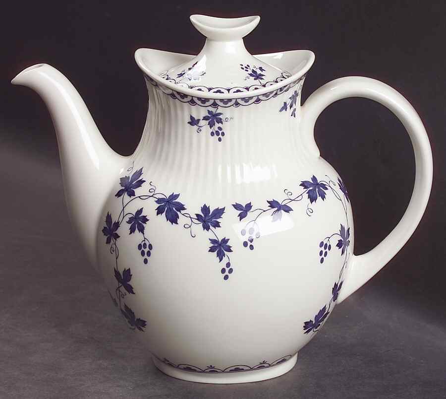 Yorktown Coffee Pot & Lid by Royal Doulton-1