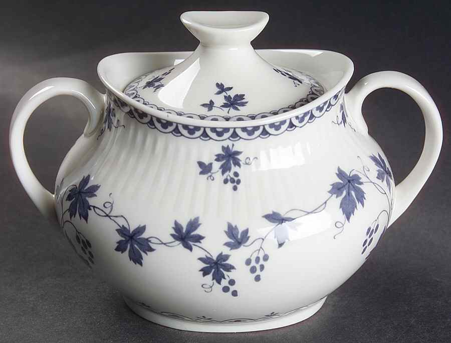 Yorktown Sugar Bowl & Lid by Royal Doulton-1