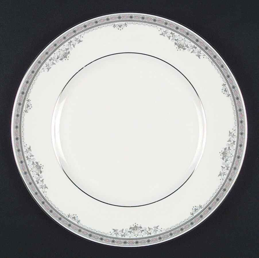 York Dinner Plate by Royal Doulton-1