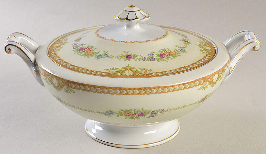 RDB3 (JAPAN) Round Covered Vegetable by Royal Derby (Japan)-1