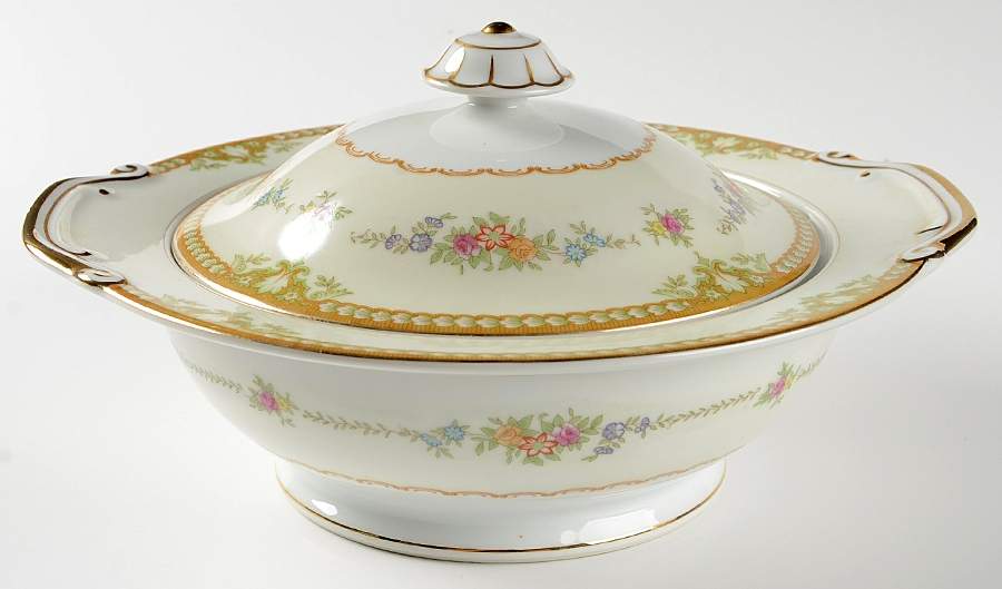 RDB3 (JAPAN) Round Covered Vegetable by Royal Derby (Japan)-1