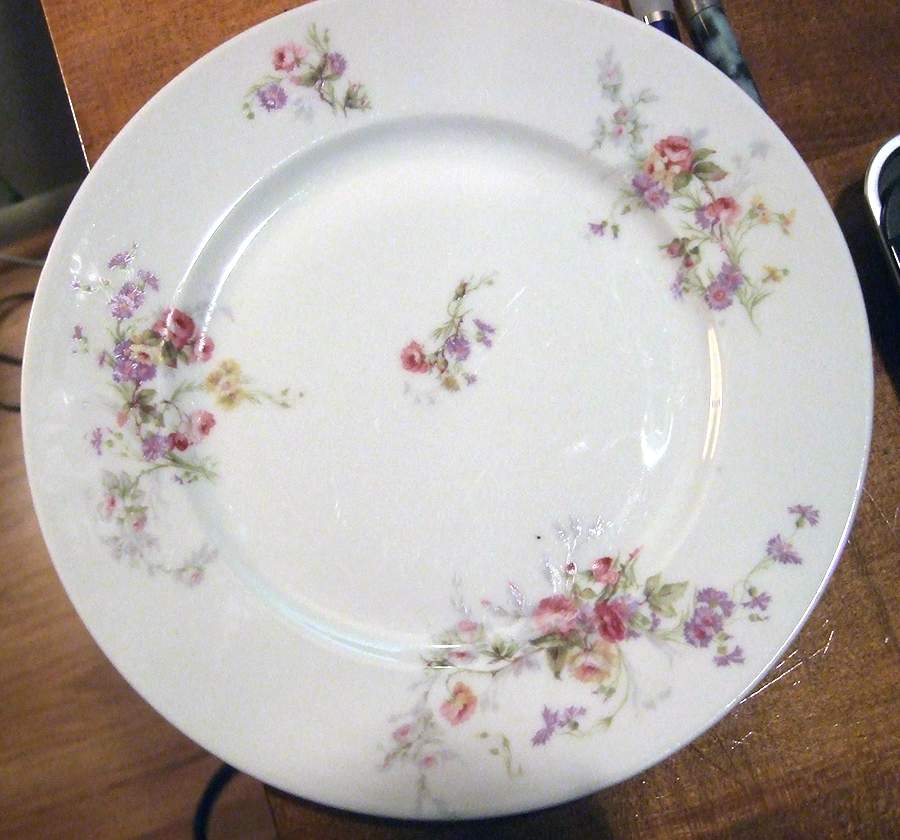 RDN31 Luncheon Plate by M Redon-1