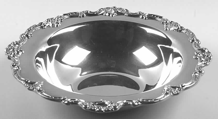 Tara Hall (Silverplate, Holloware) Medium Round Vegetable Bowl by Reed & Barton-1