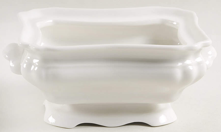 Heirloom Mini Tureen No Lid by Red Cliff-1
