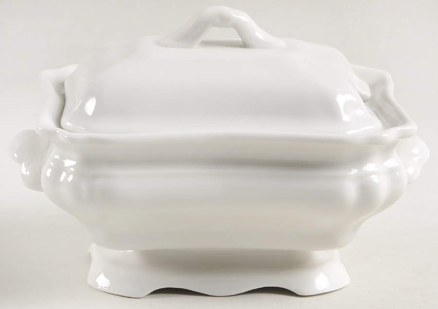 Heirloom Mini Tureen & Lid by Red Cliff-1