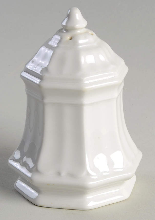 Heirloom Salt Shaker by Red Cliff-1