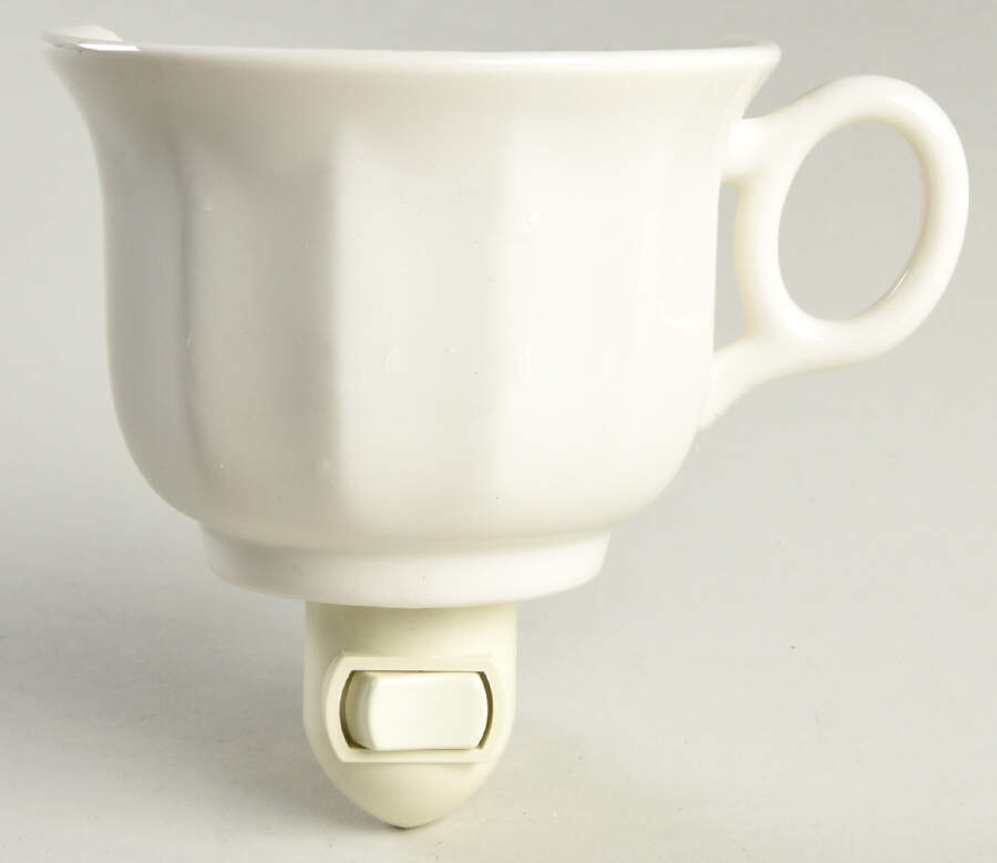 Heirloom 1 5/8" + cup (H) Night Light/Cup HC by Red Cliff-1
