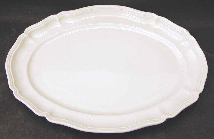 Heirloom 15" Oval Serving Platter by Red Cliff-1