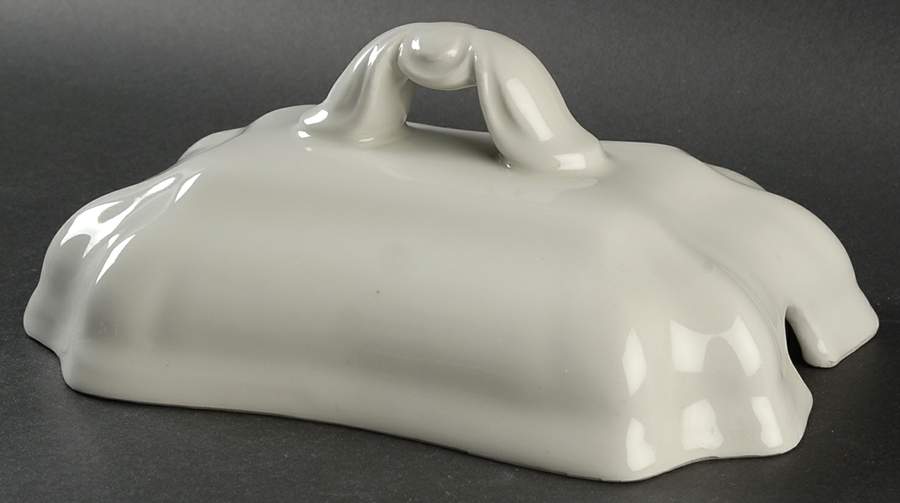 Heirloom Lid for Large Bedford Tureen by Red Cliff-1