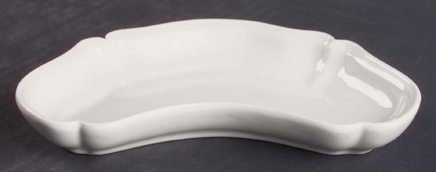 Heirloom Bone Dish by Red Cliff-1