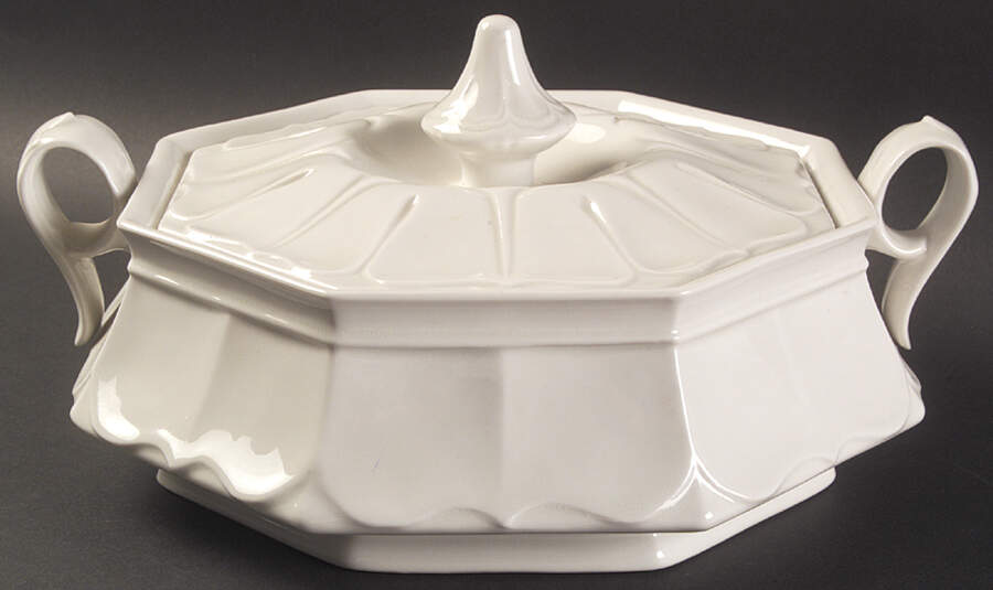 Sydenham Round Covered Vegetable by Red Cliff-1