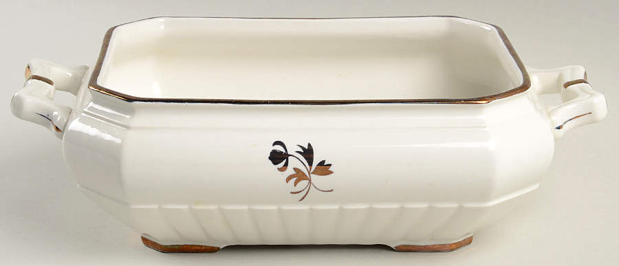 Tea Leaf 1.5 Quart Rectangular Casserole No Lid by Red Cliff-1
