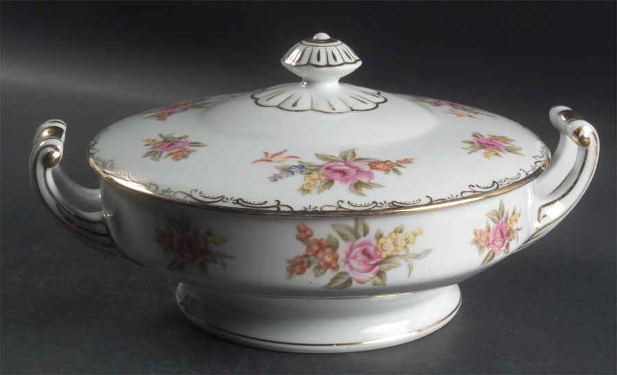 Belle Rose Round Covered Vegetable by Regal (Japan)-1