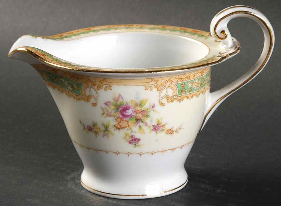 Celina Creamer by Regal (Japan)-1