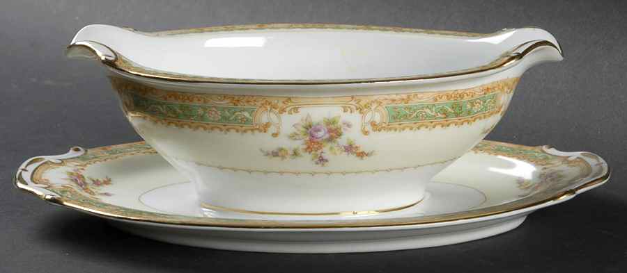 Celina Gravy Boat with Attached Underplate by Regal (Japan)-1