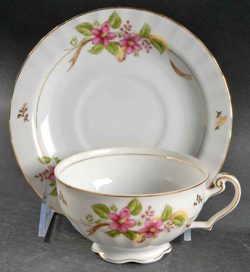 Dianne Footed Cup & Saucer Set by Regal (Japan)-1