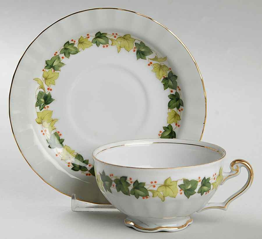 Lawndale Footed Cup & Saucer Set by Regal (Japan)-1