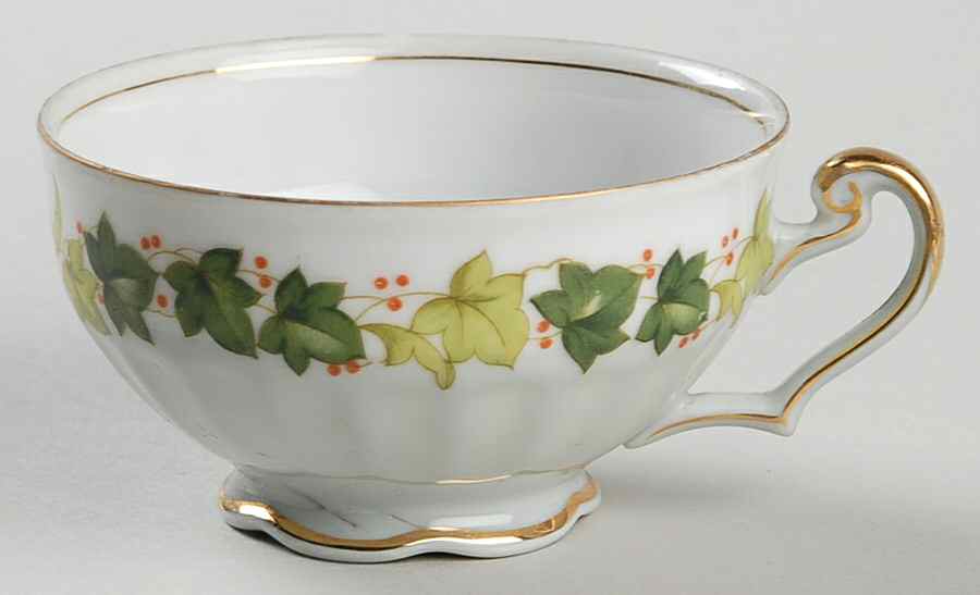 Lawndale Footed Cup by Regal (Japan)-1