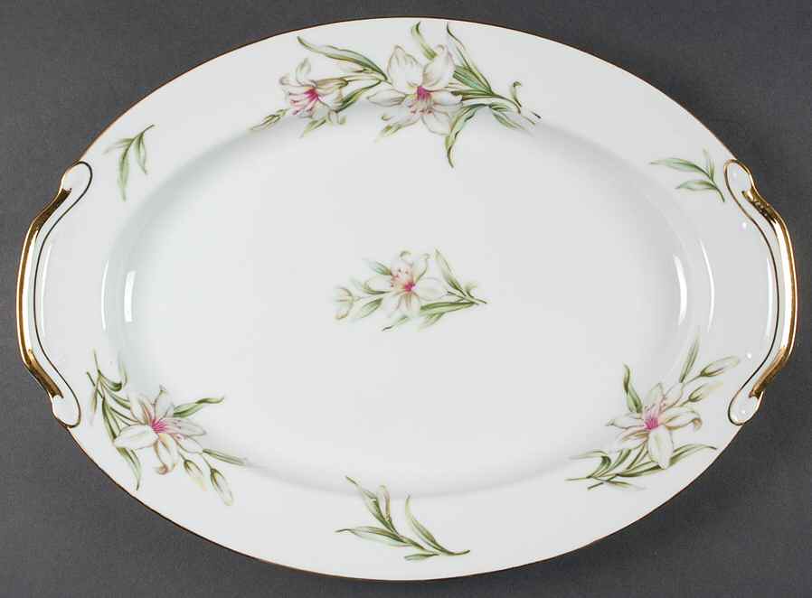 Lyric 16" Oval Serving Platter by Regal (Japan)-1