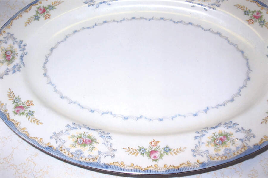 REG3 14" Oval Serving Platter by Regal (Japan)-1