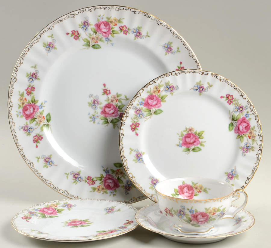 Spring Glory 5 Piece Place Setting by Regal (Japan)-1