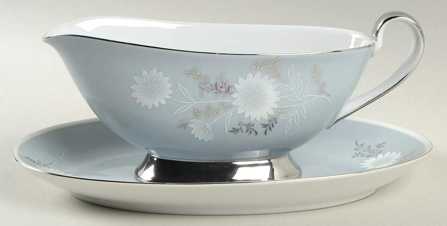 Starlite Gravy Boat & Underplate/Relish by Regal (Japan)-1