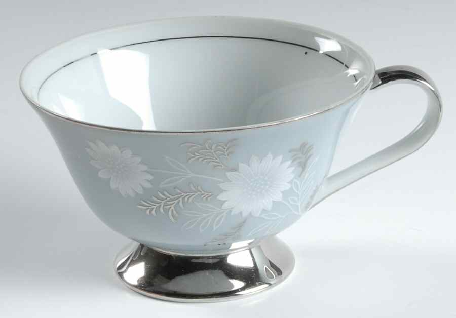 Starlite Footed Cup by Regal (Japan)-1