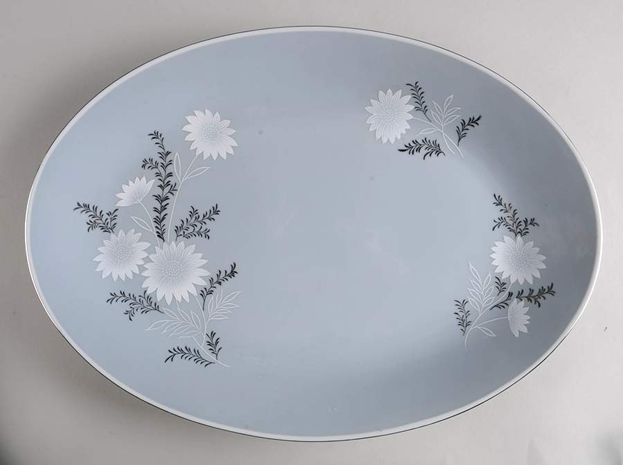 Starlite 16" Oval Serving Platter by Regal (Japan)-1