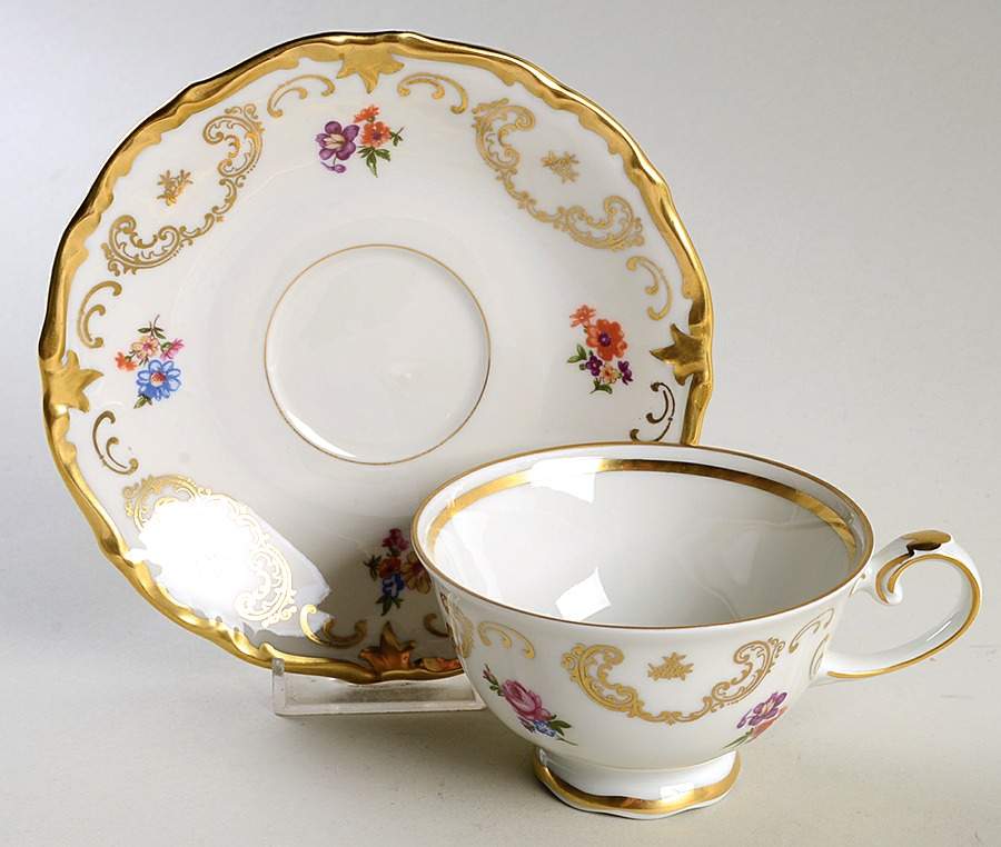 6157P Footed Cup & Saucer Set by Reichenbach-1