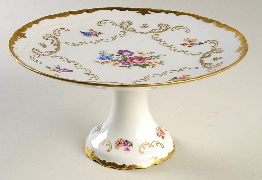 6157P 7" Diameter Pedestal Cake Stand by Reichenbach-1