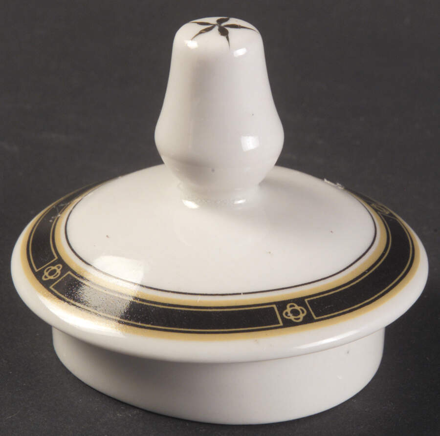 Wood Garland Lid for Sugar Bowl by Retroneu-1