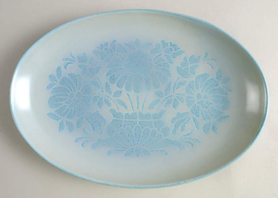 Blue Shadows 13" Oval Serving Platter by Red Wing-1