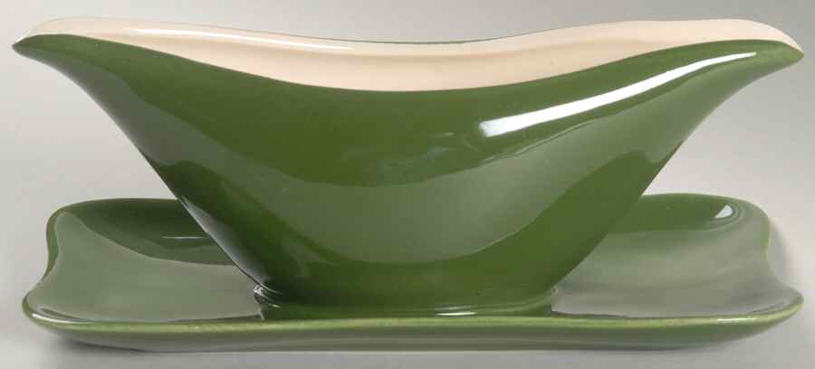 Blossom Time Green Gravy Boat with Attached Underplate by Red Wing-1