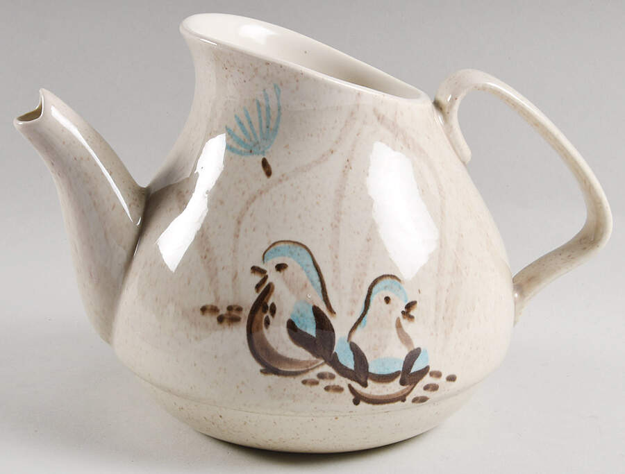 Bob White Teapot No Lid by Red Wing-1